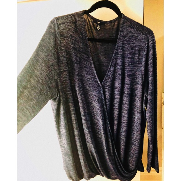 Knit full sleeve top - Picture 1 of 4